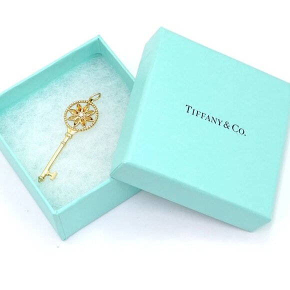 Tiffany & Co. Citrine Diamond Daisy Flowe Pendant Top Charm 18K Gold Auth w/Box - Picture 5 of 5